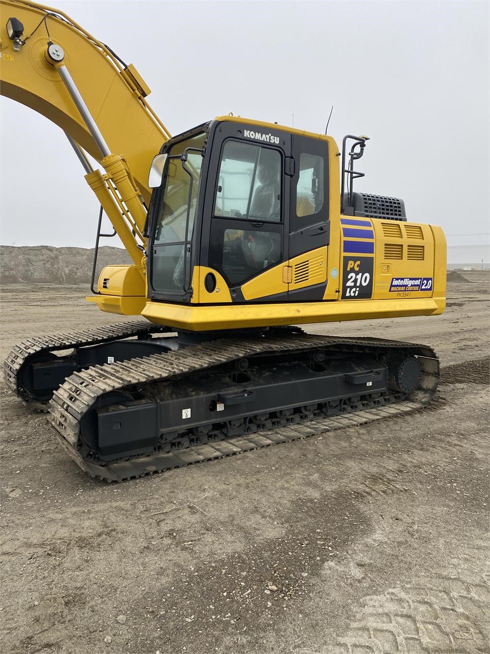 2022 KOMATSU PC210 LCi-11 - image 3 of 6