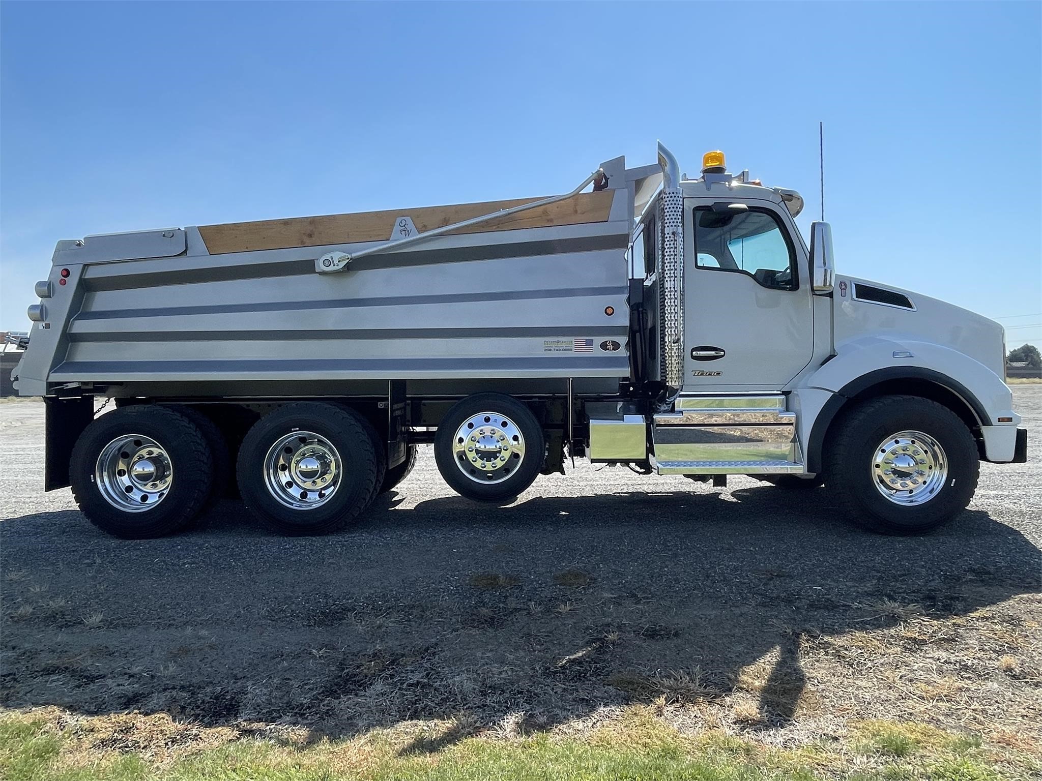 2023 KENWORTH T880 Peters & Keatts Equipment Inc.