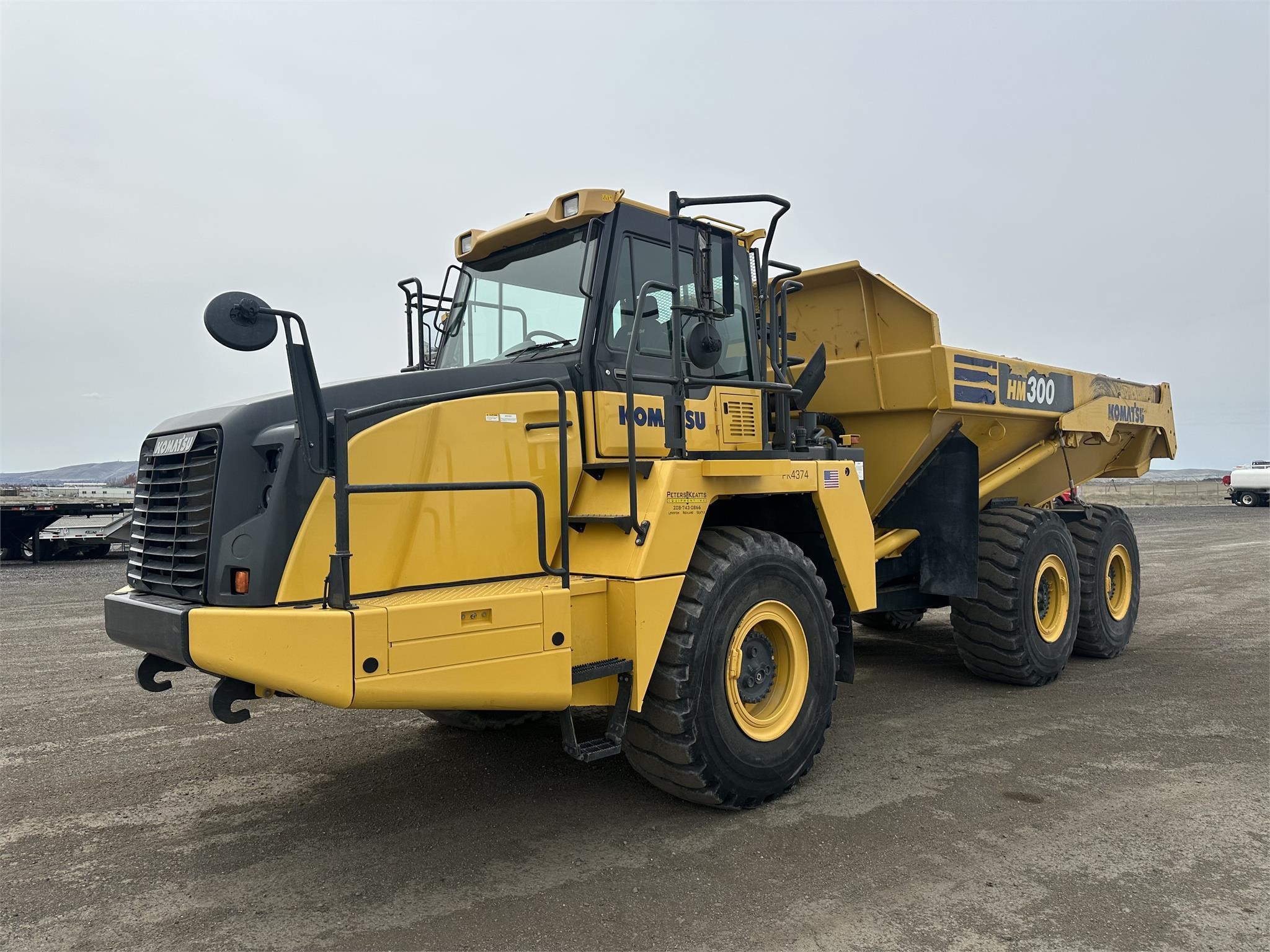 2019 KOMATSU HM300-5 - image 1 of 6