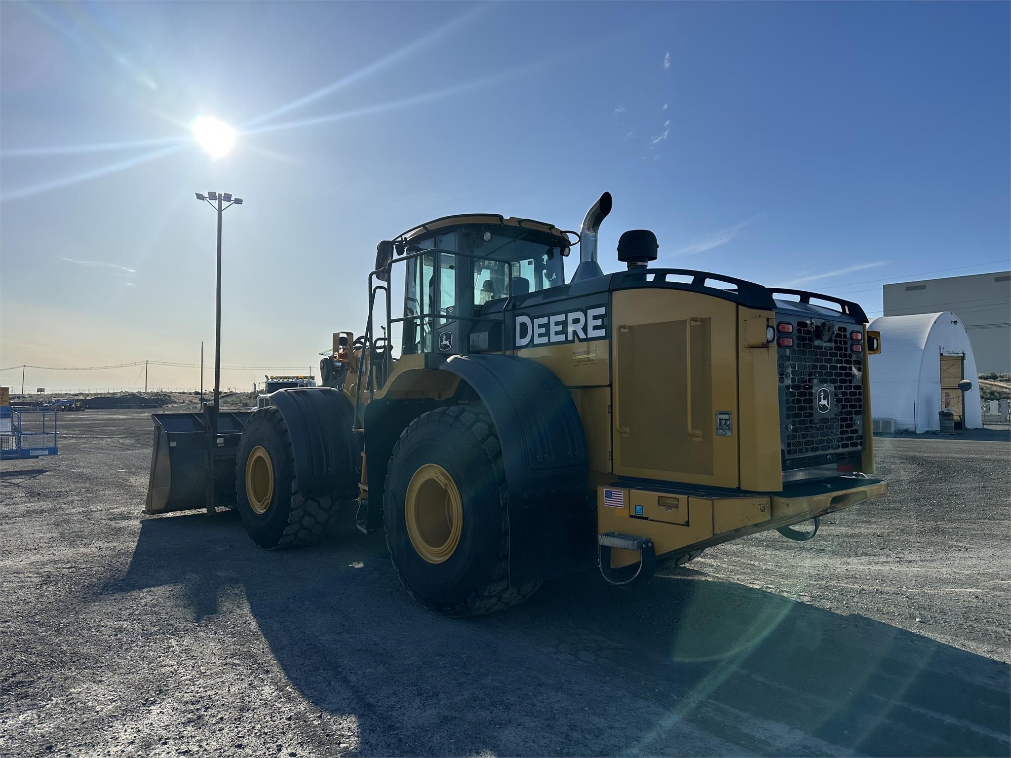 2019 DEERE 744KII - image 5 of 6