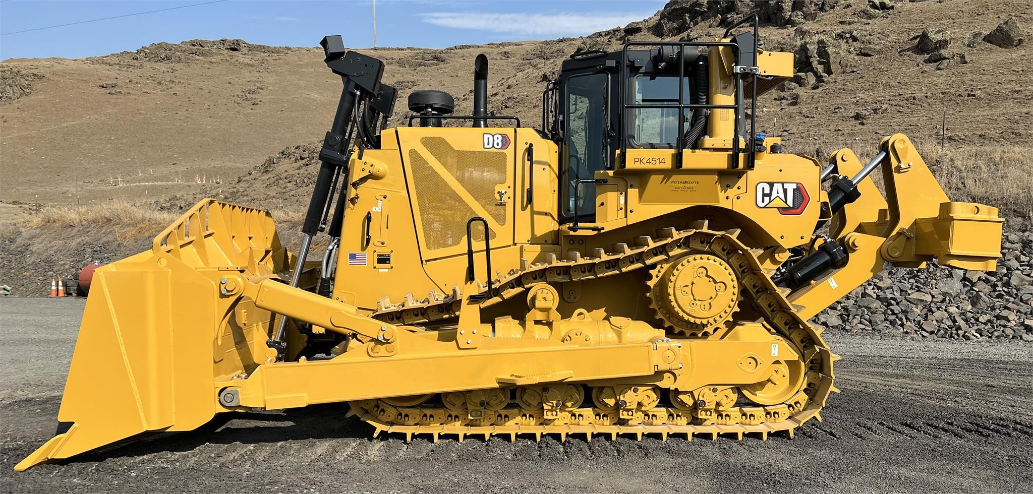 2023 CATERPILLAR D8 - image 3 of 6