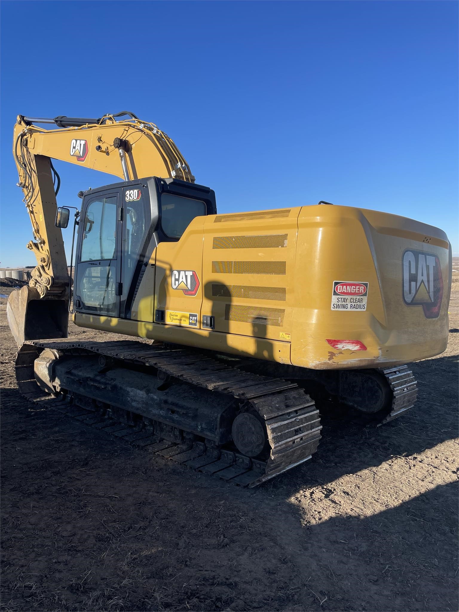 2022 CATERPILLAR 330 - image 2 of 5