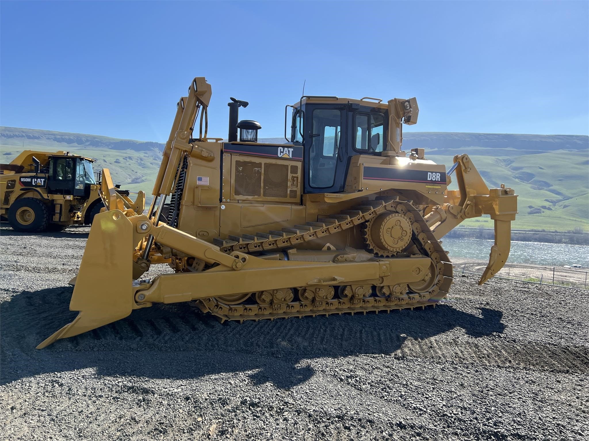 2002 CATERPILLAR D8R II - image 2 of 6