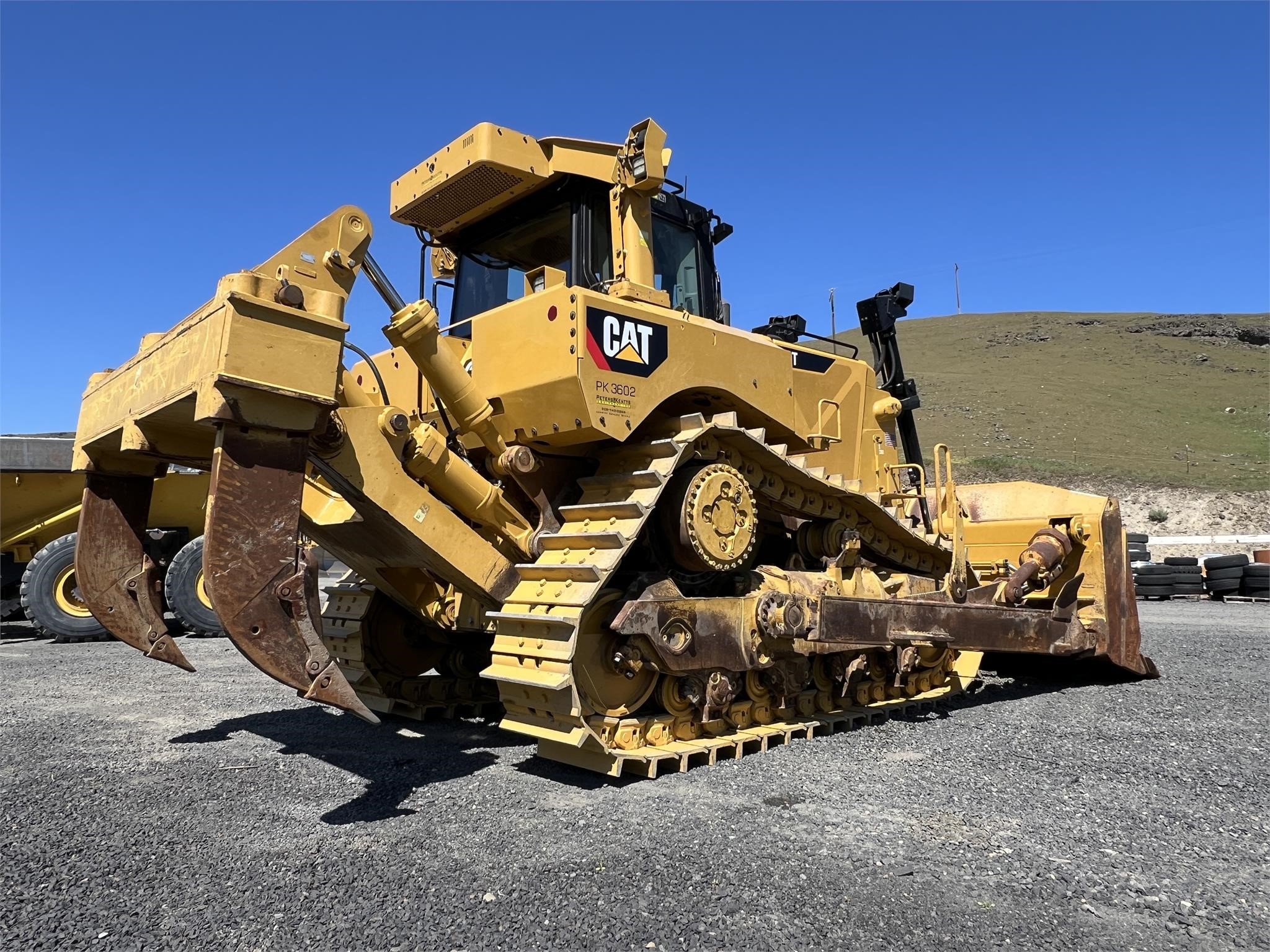 2016 CATERPILLAR D8T - image 5 of 6