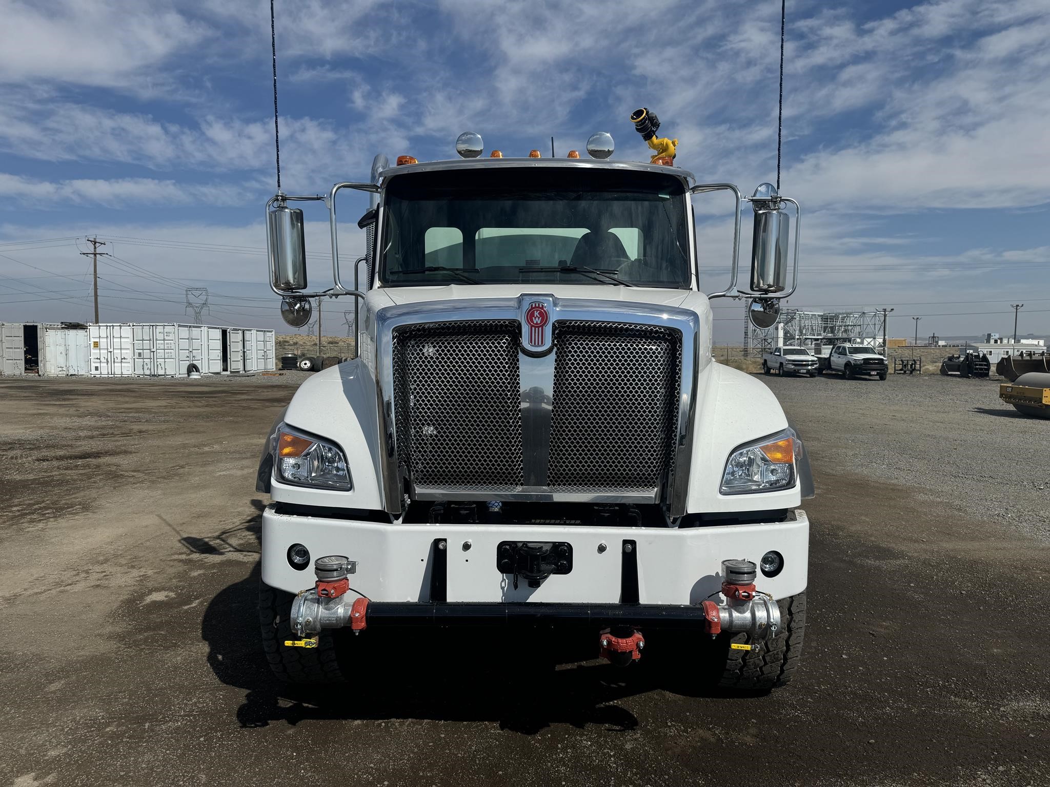 2025 KENWORTH T480 - image 3 of 6